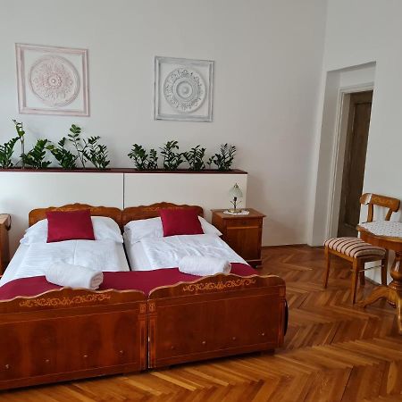 Tulipanvendeghaz Ξενοδοχείο Keszthely Εξωτερικό φωτογραφία