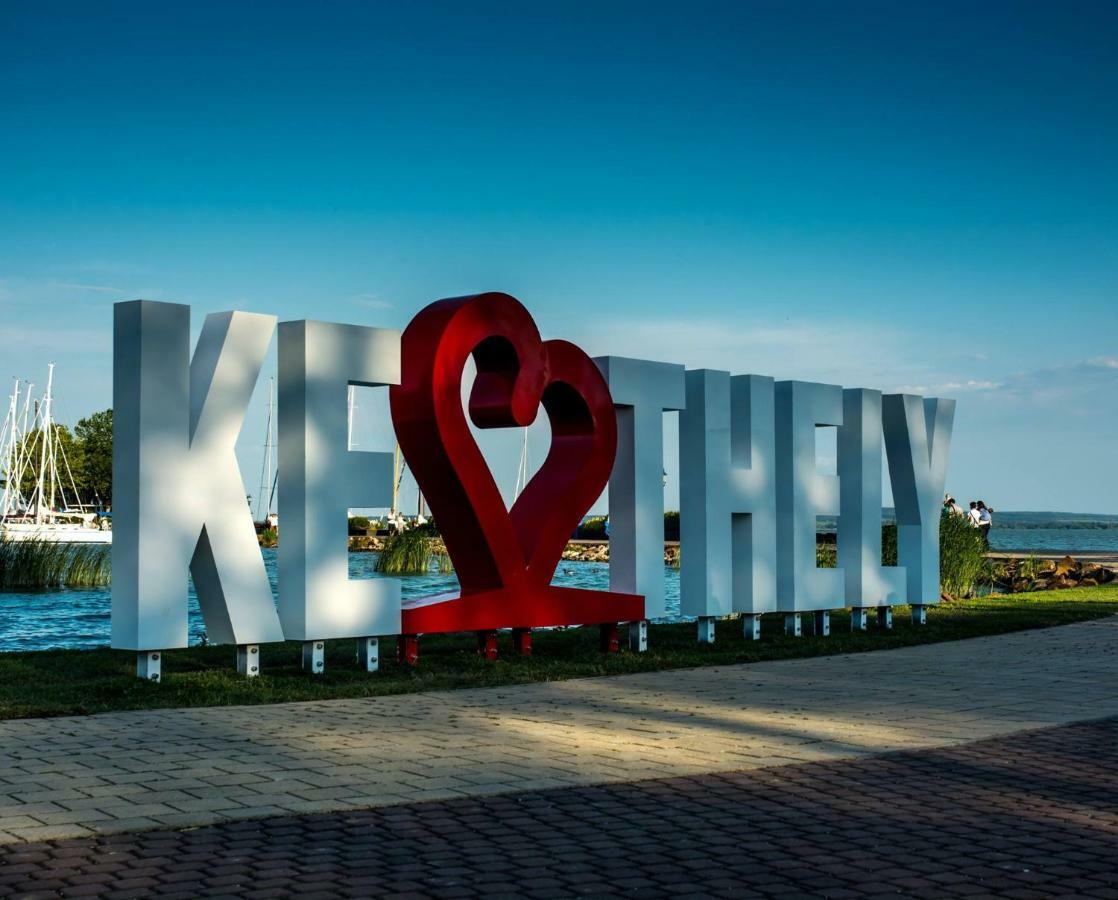 Tulipanvendeghaz Ξενοδοχείο Keszthely Εξωτερικό φωτογραφία