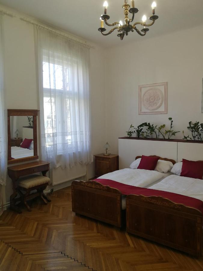 Tulipanvendeghaz Ξενοδοχείο Keszthely Εξωτερικό φωτογραφία